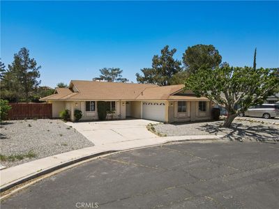 13904 Smoke Tree Rd, Victorville, CA, 92395