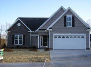 104 Parkview Ct, Archdale, NC 27263