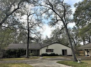 810 Oak Leaf St, La Porte, TX 77571