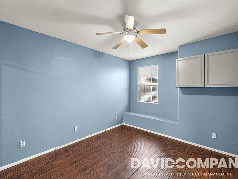9105 Calvin Way — Photo 32