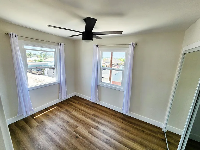 3758 Wilson Ave — Photo 8