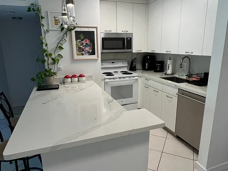 13716 SW 90th Ave #G — Photo 5