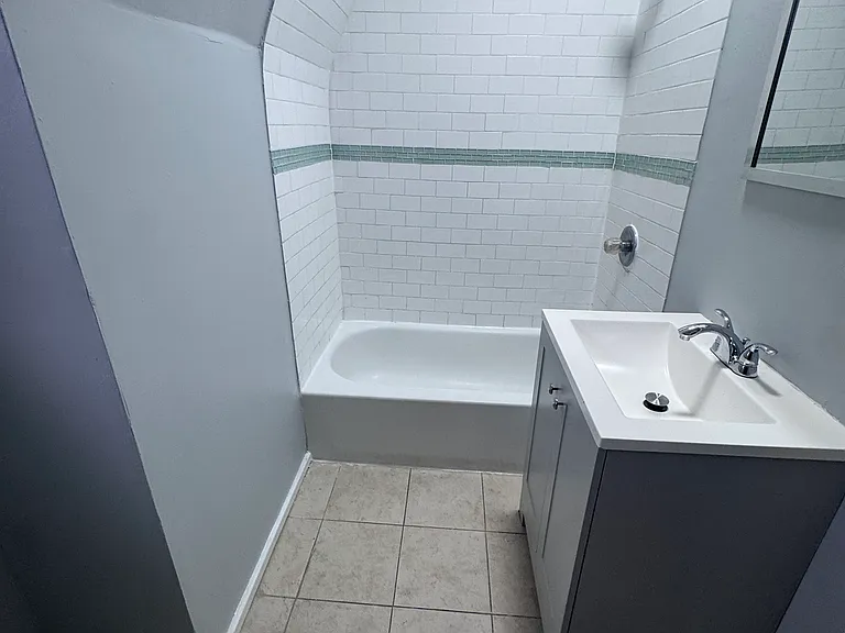 102 Norwood St #3 — Photo 5