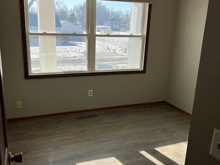 181 Chestnut St — Photo 14