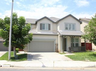 3868 Salt River Ln, Perris, CA 92571