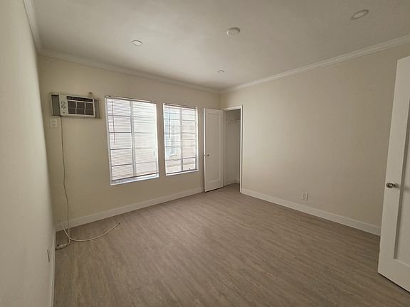5th image of 1213 S La Cienega Blvd APT C