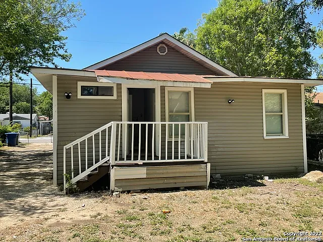 1467 W Gerald Ave — Photo 8