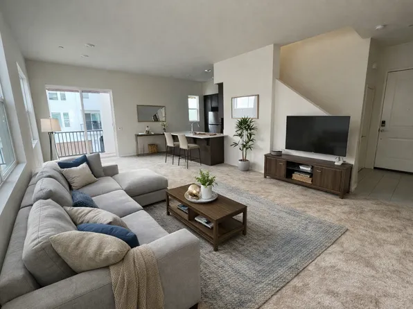 1475 Suwerte Ave Unit 3, Chula Vista, CA 91915