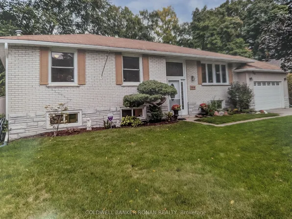 104 Boyne Cres, New Tecumseth, ON L9R 1K3