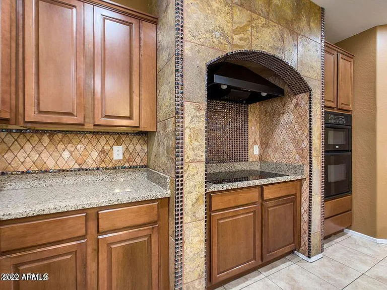 2406 W Sienna Bouquet Pl — Photo 13