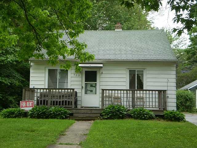 1st image of 539 E Cornell Ave