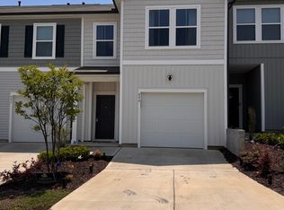 899 Falls Grove Trl, High Point, NC 27265