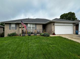 4615 S Ridgeview Ave, Battlefield, MO 65619