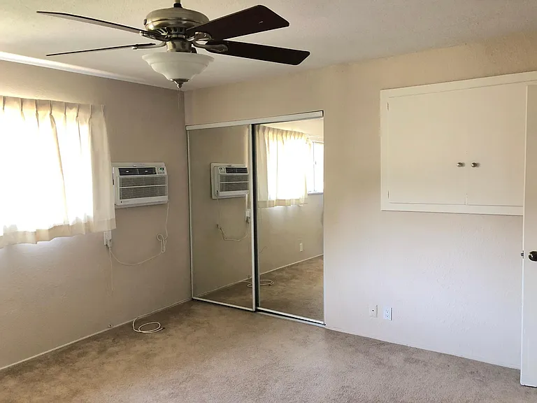 134 N Myrtle Ave #C — Photo 9
