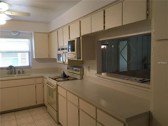 5th image of 3252 McMath Dr
