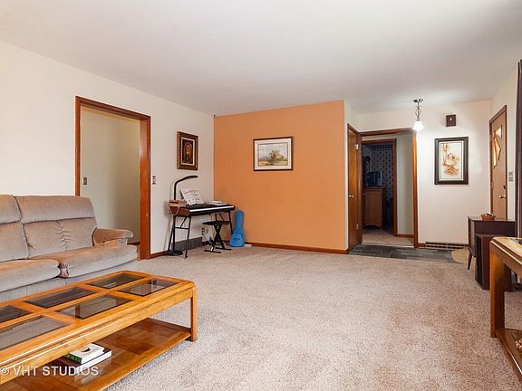 3rd image of 23518 W Copper Dr