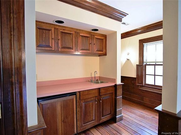 5th image of 512 S Henry St #512