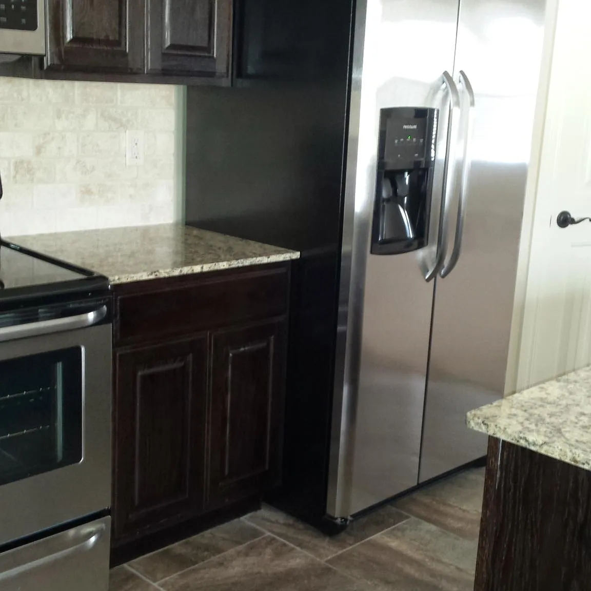 3 bed, 1450 sqft, $2,000 — Photo 3