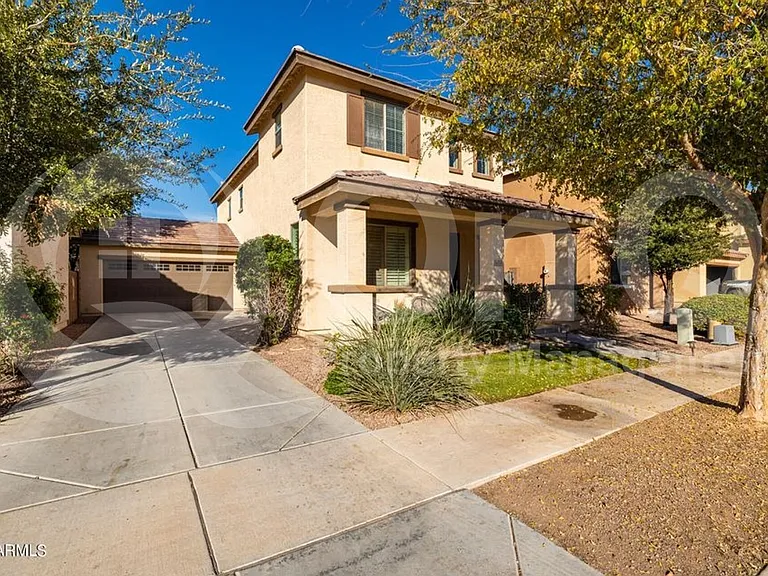 3450 E Tulsa St — Photo 3