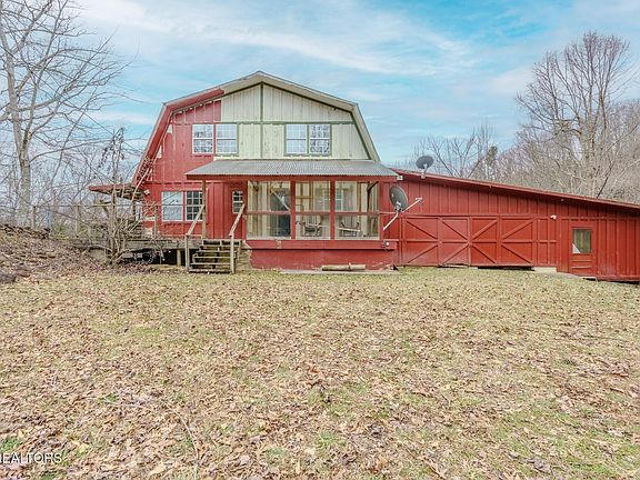 12th image of this home