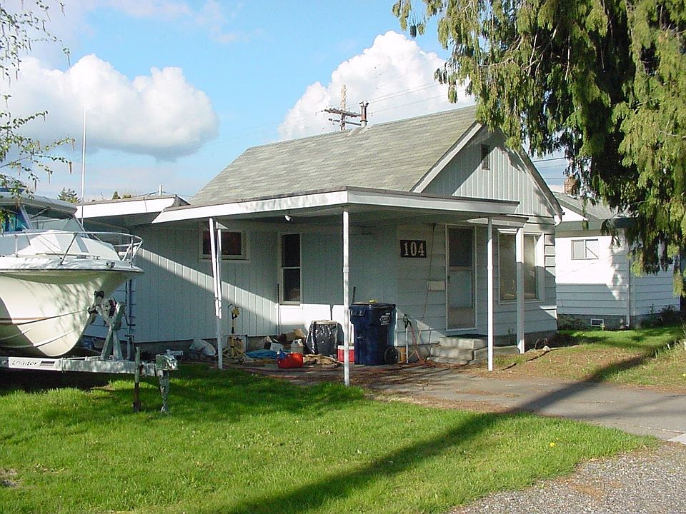 Main Street Entry