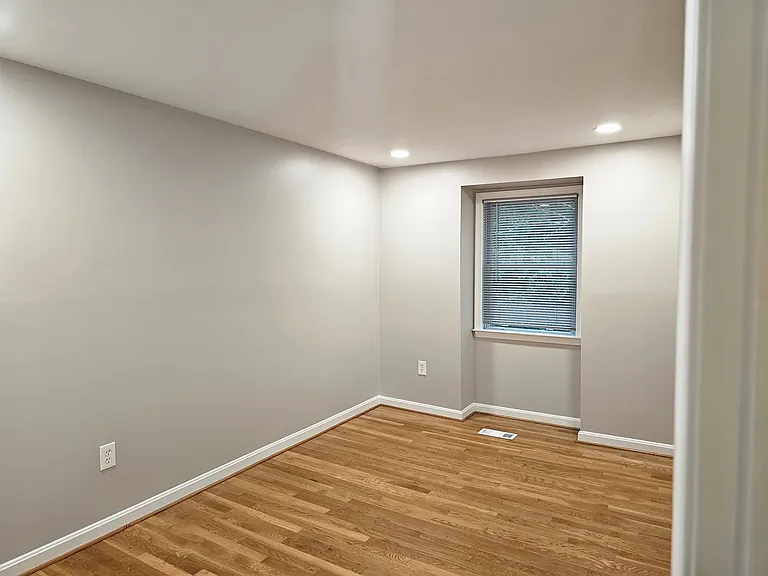 10 Sharpley Ct #20F — Photo 42