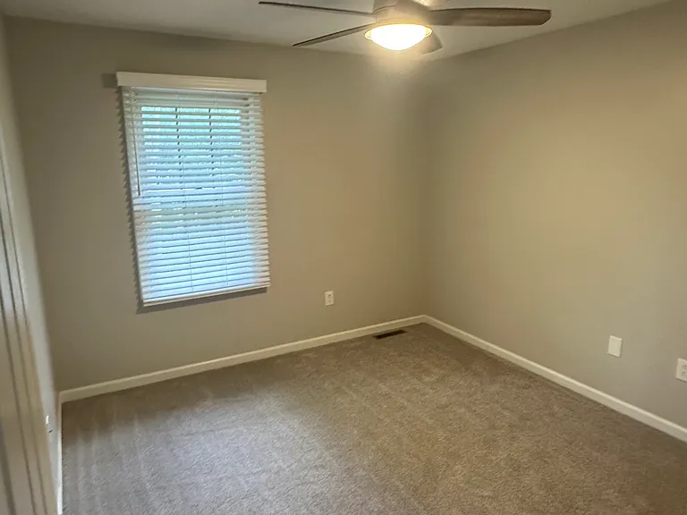 10200 Tammer Dr — Photo 26