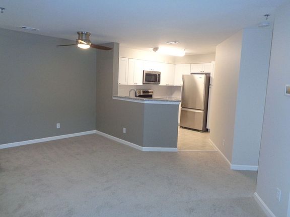 2nd image of 1100 Quaker Hill Dr APT 201