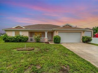 3213 22nd St SW, Lehigh Acres, FL 33976