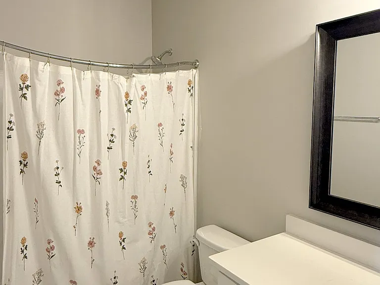 408 Raleigh Elm Dr — Photo 25