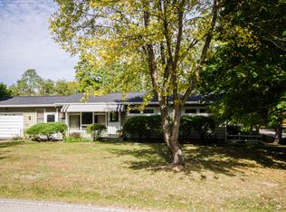 30 Benson Dr, Decatur, IL 62526