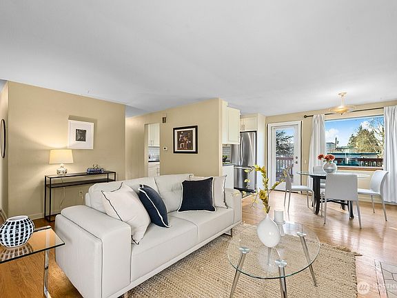 5th image of 909 N 75th Street