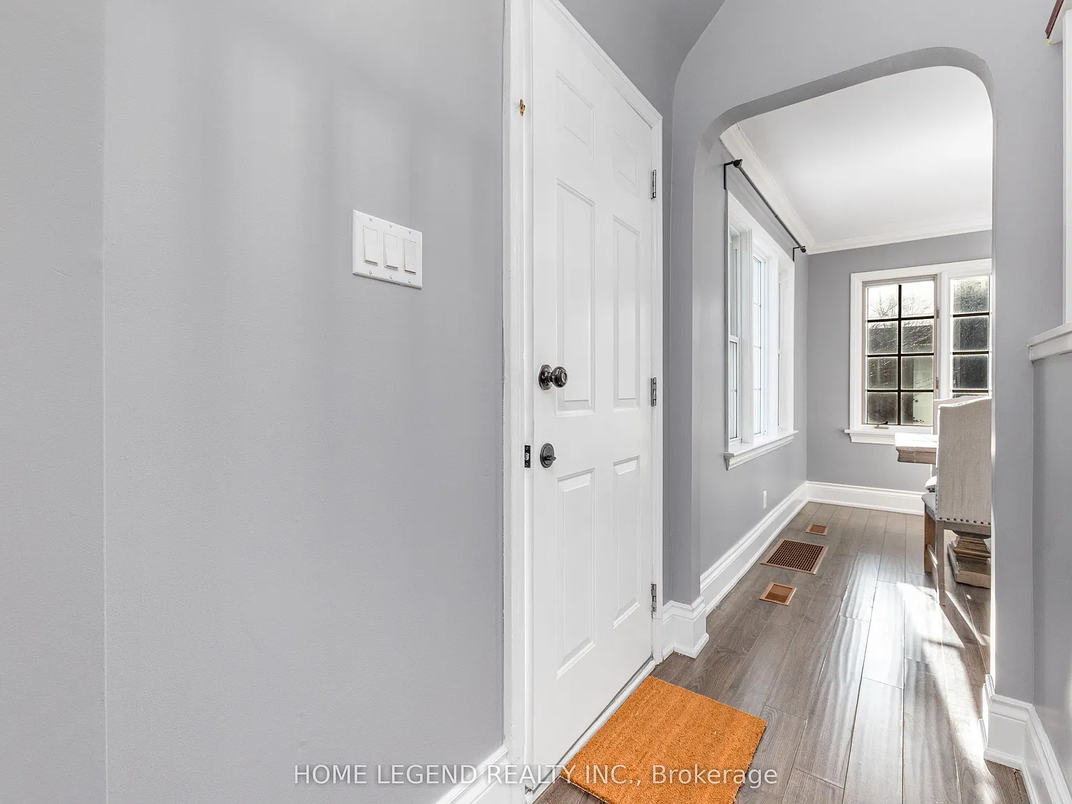 2 bed, $3,400 — Photo 2