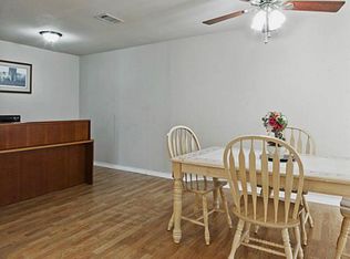 521 Harmon Rd, Hurst, TX 76053