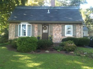 939 Birch Rd, Hellertown, PA 18055