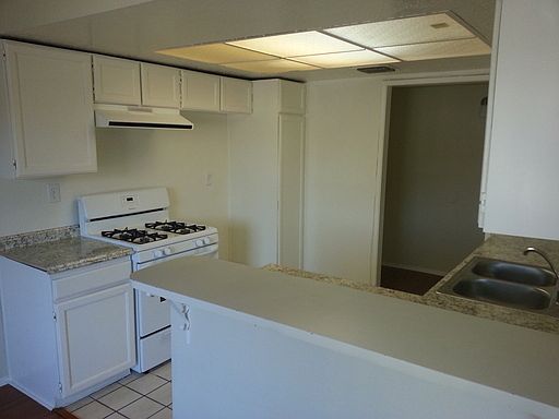 4th image of 18144 Burbank Blvd APT 204