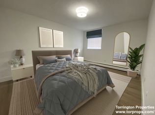 739 E 7th St #1A, Boston, MA 02127