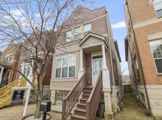 817 E 38th St, Chicago, IL 60653