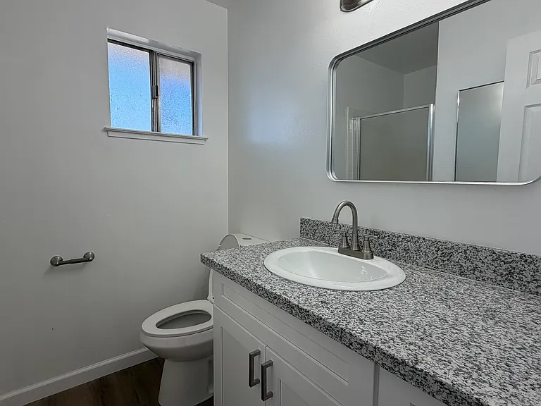 2514 E Andrews Ave #204 — Photo 23