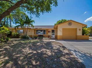 1900 76th Ave N, Saint Petersburg, FL 33702