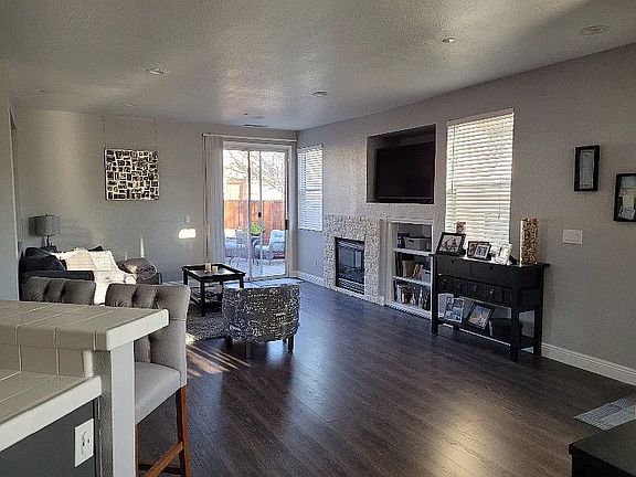 4th image of 5083 Moss Creek Way