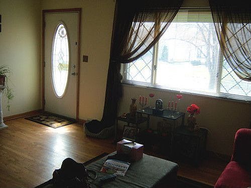 5th image of 19516 Thornridge Ave