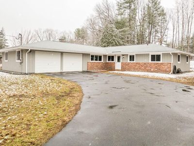 8 Brook St, Chelmsford, MA, 01824