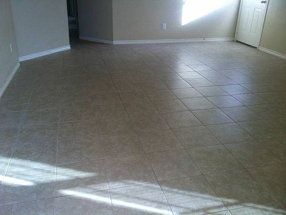 4th image of 4301-A Cambridge Dr
