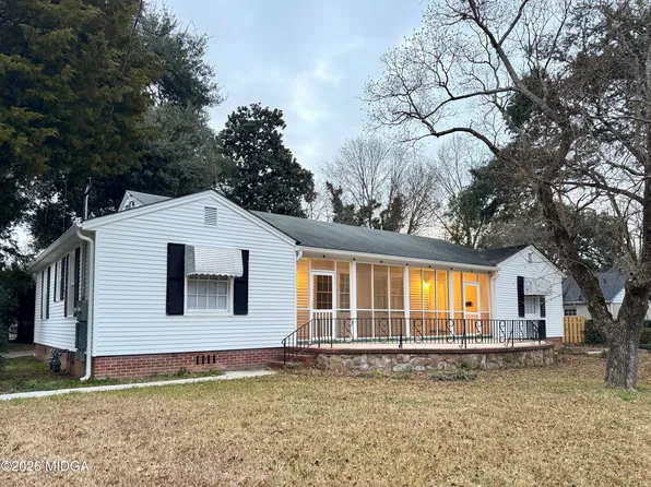 155 Calloway Dr, Macon, GA 31204