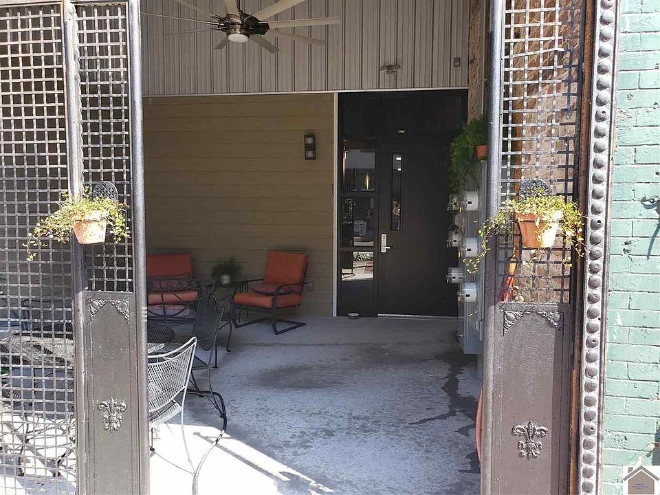 1st image of 229 Broadway St #103