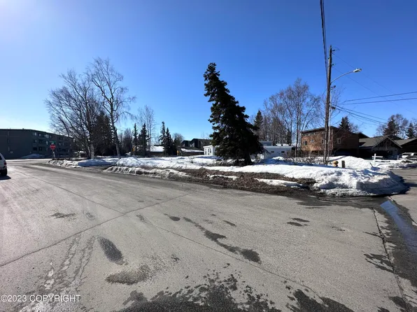 L22-B1 Hillcrest Dr, Anchorage, AK 99503