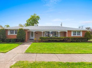 388 Schindler Dr, Kimberly, WI 54136