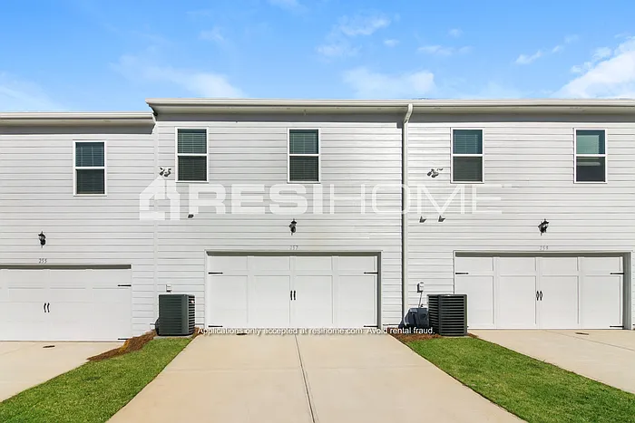 294 Emerald Dr — Photo 14