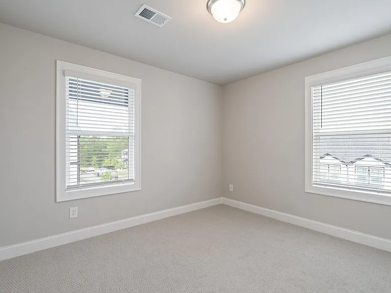 713 Mulberry Walk — Photo 24